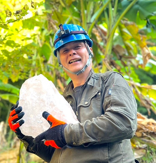 なぜ日本では岩塩が採れないのか？海塩との違いと本当の魅力